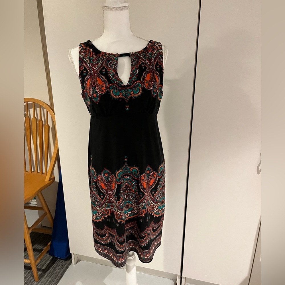 Day to night versatile business casual dress 8 stretchy & flattering curves ECI
